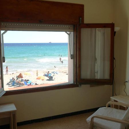 El Faro Apartaments Platja Llarga-Les Salines-Tgn Tarragona Exteriér fotografie