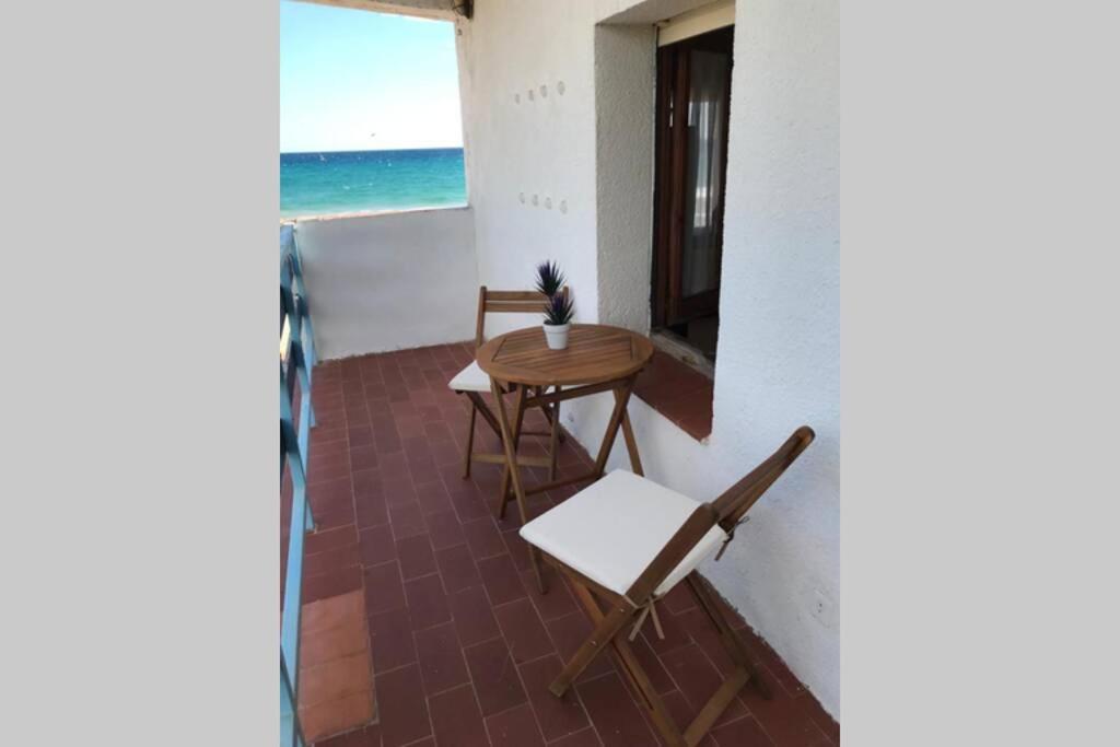 El Faro Apartaments Platja Llarga-Les Salines-Tgn Tarragona Exteriér fotografie