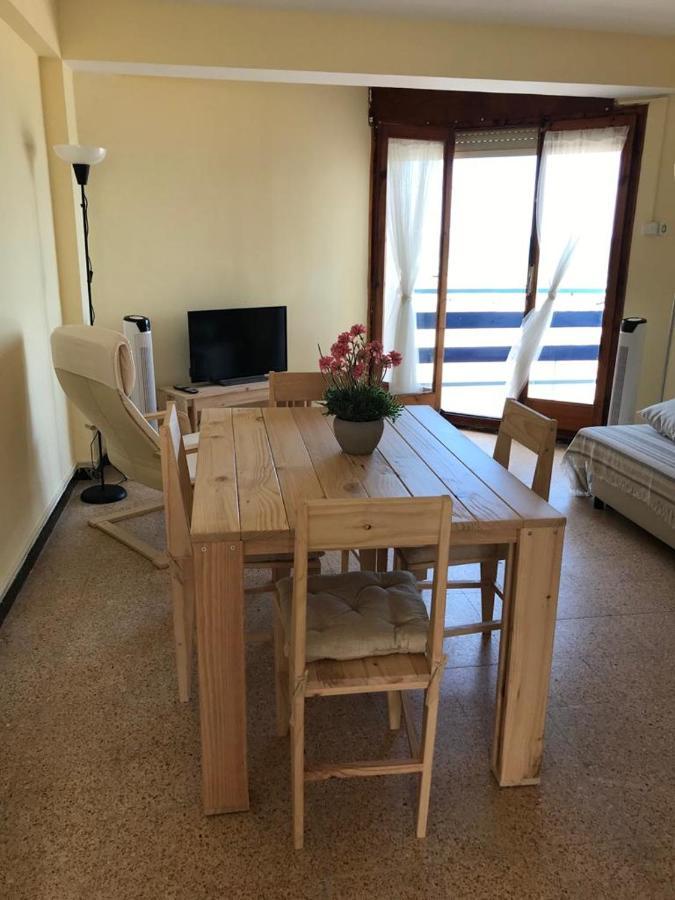 El Faro Apartaments Platja Llarga-Les Salines-Tgn Tarragona Exteriér fotografie