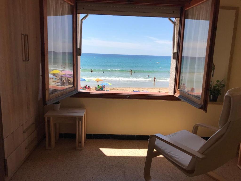 El Faro Apartaments Platja Llarga-Les Salines-Tgn Tarragona Exteriér fotografie