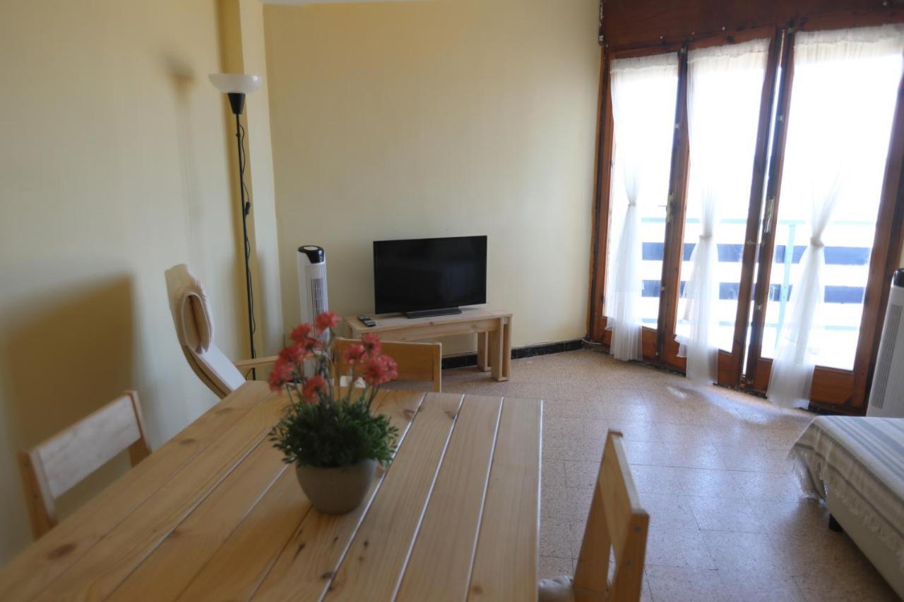 El Faro Apartaments Platja Llarga-Les Salines-Tgn Tarragona Exteriér fotografie