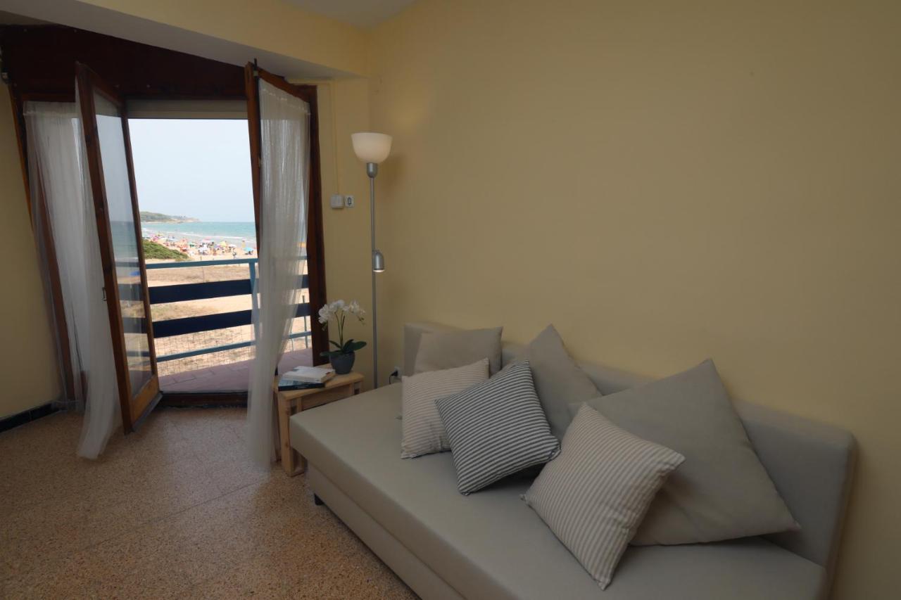 El Faro Apartaments Platja Llarga-Les Salines-Tgn Tarragona Exteriér fotografie